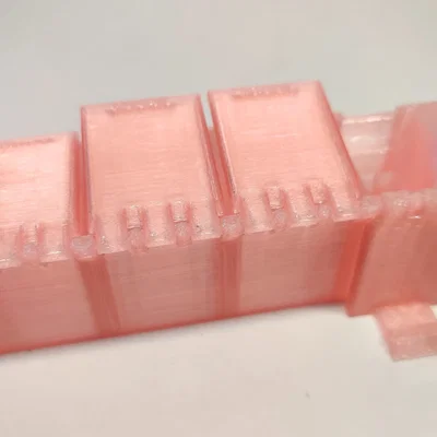 Hộp đựng thuốc hàng tuần V2 (Print in Place)