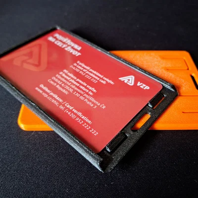 Khung bảo vệ thẻ (Card Protector) đơn giản, tiện lợi in 3D