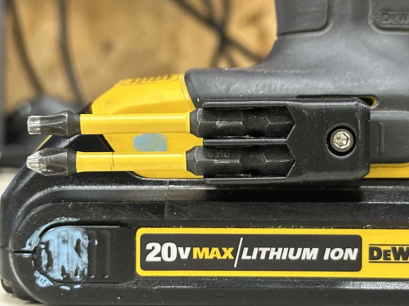 Giá đỡ mũi vít DeWalt - Tháo lắp dễ dàng - Image 1