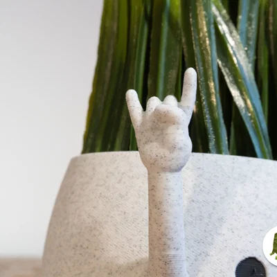 Chậu Cây Happy Sitting Pot Horns Hand