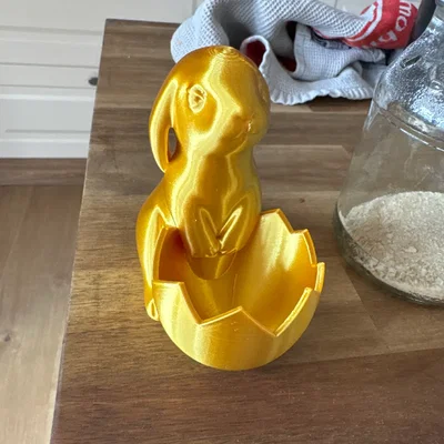 Mô hình in 3D chú thỏ Phục Sinh giữ trứng (Easter Bunny with Egg) độc đáo