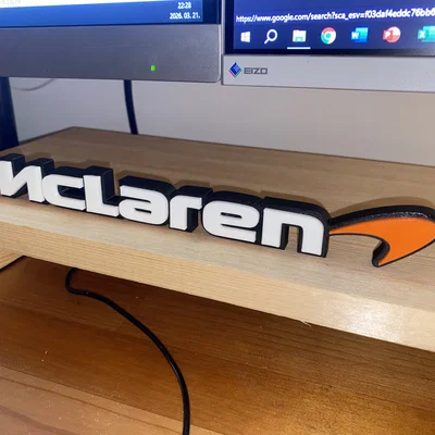 Mô hình logo McLaren in 3D trang trí bàn làm việc cực đẹp
