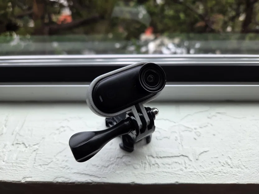 Ngàm gắn máy quay Insta360 GO 3S - Image 1