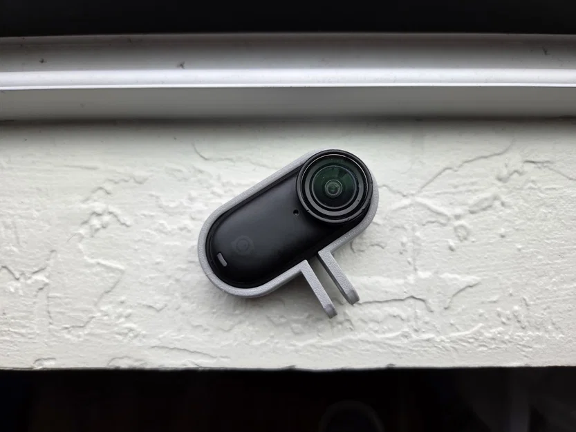 Ngàm gắn máy quay Insta360 GO 3S - Image 3