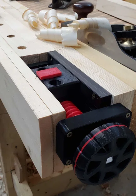 Wagon Vise / Tail Vise - Ê-tô đuôi bàn cho bàn làm việc gỗ - Image 1