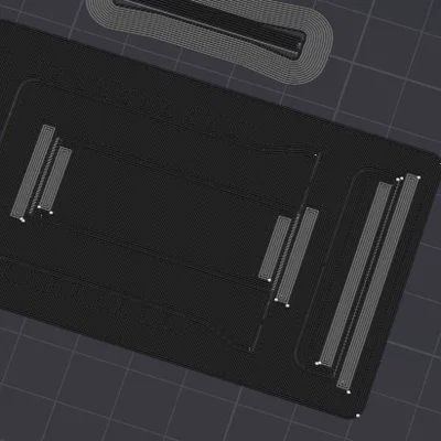 Giá đỡ điện thoại siêu mỏng kích thước thẻ tín dụng với bản lề TPU