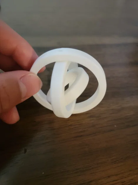Mô hình Gyroscope 3 vòng xoay - Đồ chơi Fidget in 3D cực thú vị - Image 2
