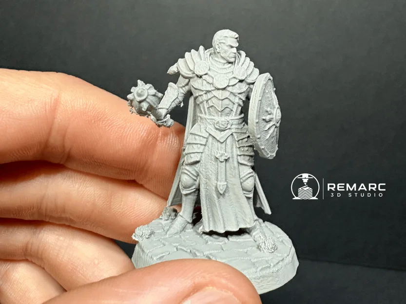 Mô hình Human Cleric Warrior – Hiệp sĩ Thánh 50mm - Image 1