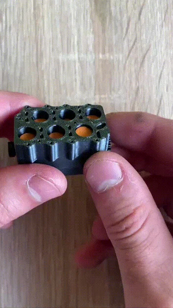 Mô hình động cơ Fidget VR6 - Image 2