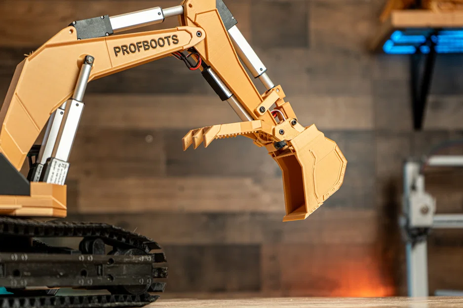 Máy xúc điều khiển từ xa (RC Excavator) in 3D - Image 11