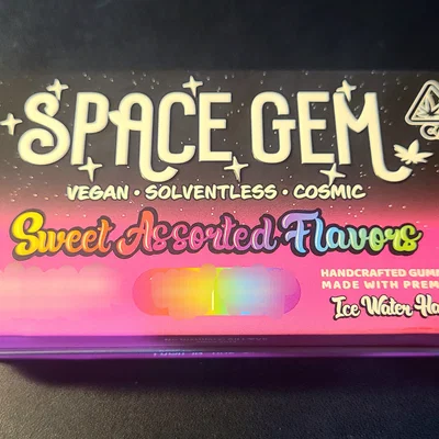 Khay in 3D đựng thẻ nhớ và USB cho hộp thiếc Space Gem