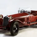 Mô hình xe cổ điển Alfa Romeo 8C 3D tinh xảo - Thumbnail 4