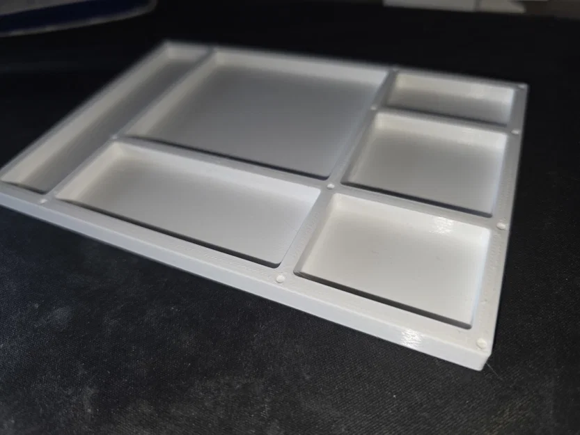 Khay đựng linh kiện 3D (Screw Tray) tích hợp nam châm tiện lợi - Image 1