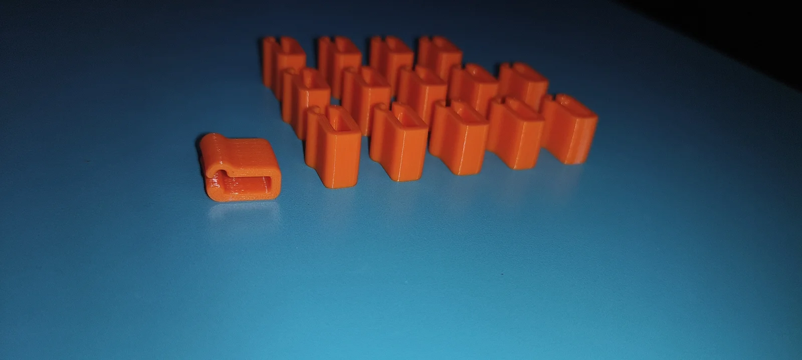 Kẹp Filament Tối Giản Cho Cuộn Nhựa Anycubic 1