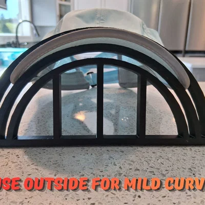Khuôn uốn cong vành mũ 3D (Cap Brim Bender) giúp giữ form mũ hoàn hảo