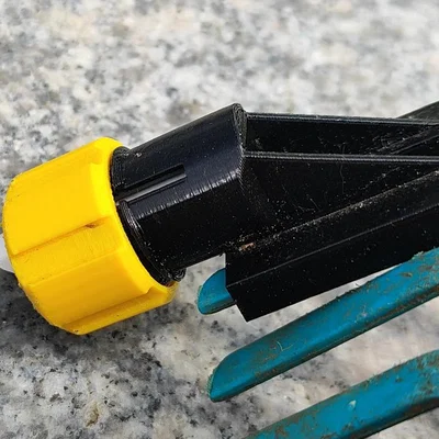 Giá đỡ phấn cho cào cỏ Gardena