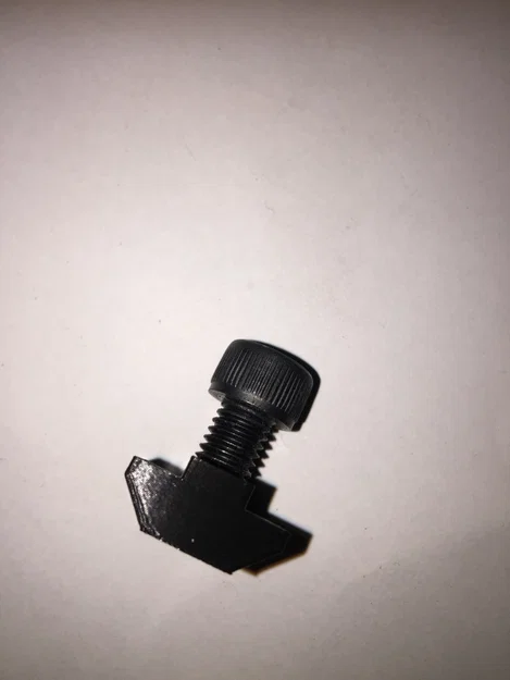 T-Slot Nut M8 Có Ren - Image 1