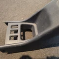 Khay để ly cho Toyota Hilux/Surf/4Runner Gen2 - Thumbnail 2