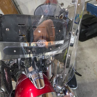 Ngàm gắn túi kính chắn gió cho xe Yamaha V Star (OEM)