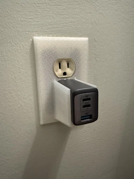 Nắp che ổ cắm cho củ sạc Anker - Image 1