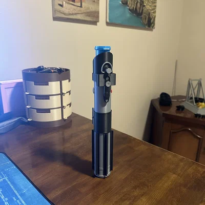 Light Saber M&M Holder: Mô hình kiếm ánh sáng đựng kẹo độc đáo