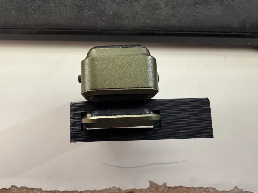 Kẹp Nón Cho Đèn Olight Oclip - Image 4