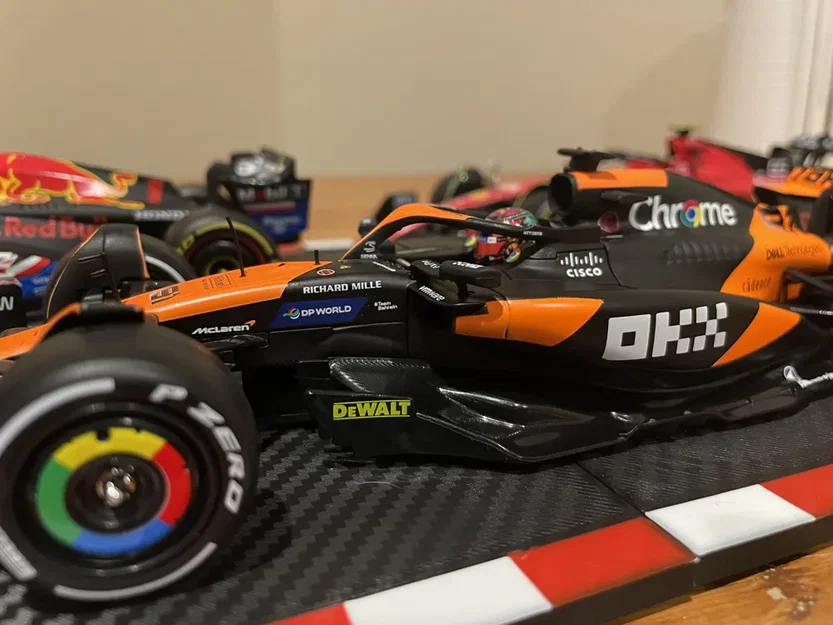Giá treo tường dạng mô-đun cho xe F1 tỷ lệ 1:24 - Image 4