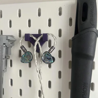 Giá treo tai nghe IEM gắn bảng IKEA SKÅDIS in 3D tiện lợi