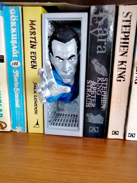 Mô hình trang trí kệ sách T 1000 Book Nook in 3D không cần support - Image 3