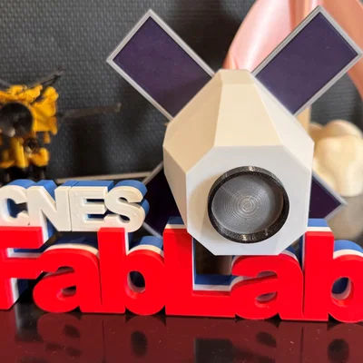 Mô hình vệ tinh CSO (đơn giản hóa bởi CNES FabLab)