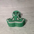Mô hình Alien ngồi thiền làm Fidget Clicker - Thumbnail 2
