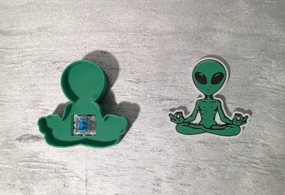 Mô hình Alien ngồi thiền làm Fidget Clicker - Image 4