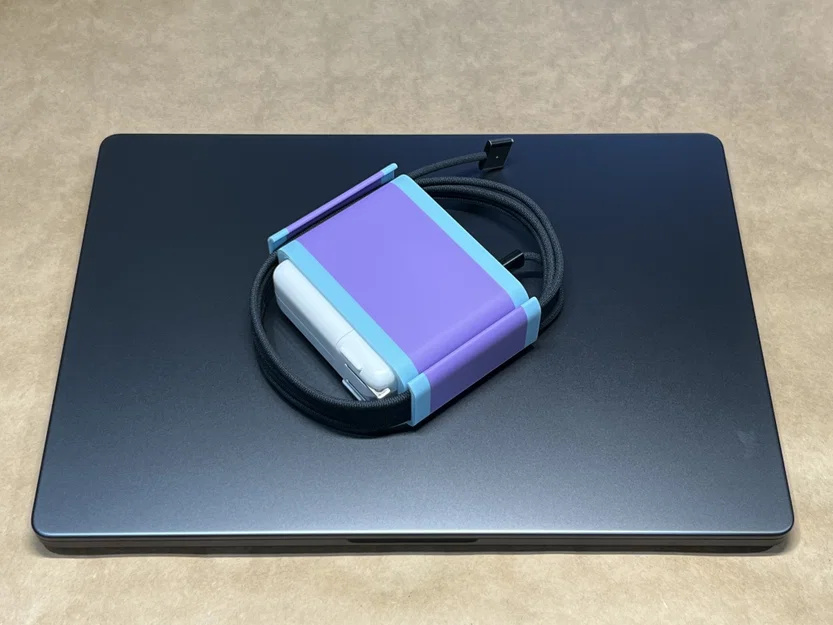 Bộ Kẹp Giữ Dây Sạc Apple Macbook Pro - Image 3