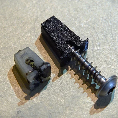 Nút nhựa nở thay thế (Dowel) cho xe hơi BMW E46 - In 3D hiệu quả