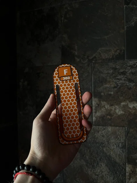 Thẻ đánh dấu trang (Bookmark) thiết kế theo phong cách Fusion 360 - Image 2
