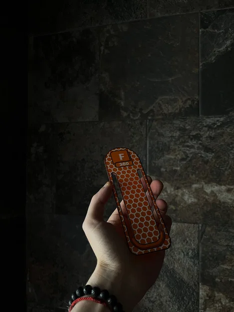 Thẻ đánh dấu trang (Bookmark) thiết kế theo phong cách Fusion 360 - Image 3