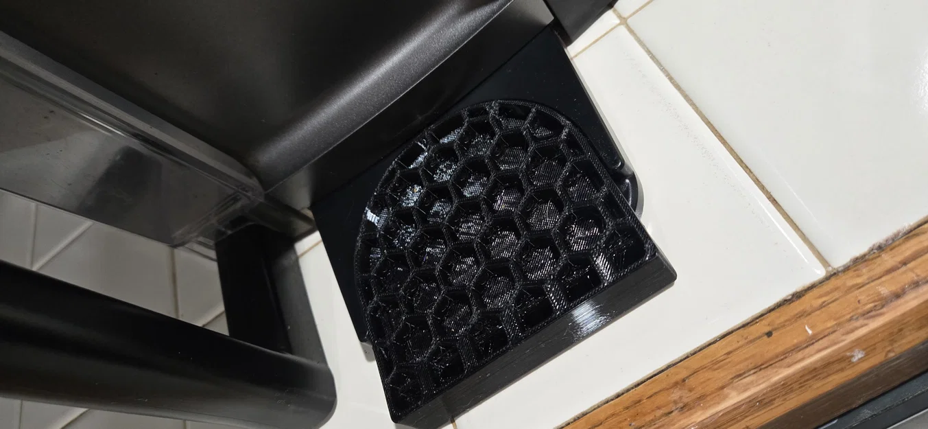 Khay hứng nước cà phê Keurig in 3D chống tràn hiệu quả - Image 1