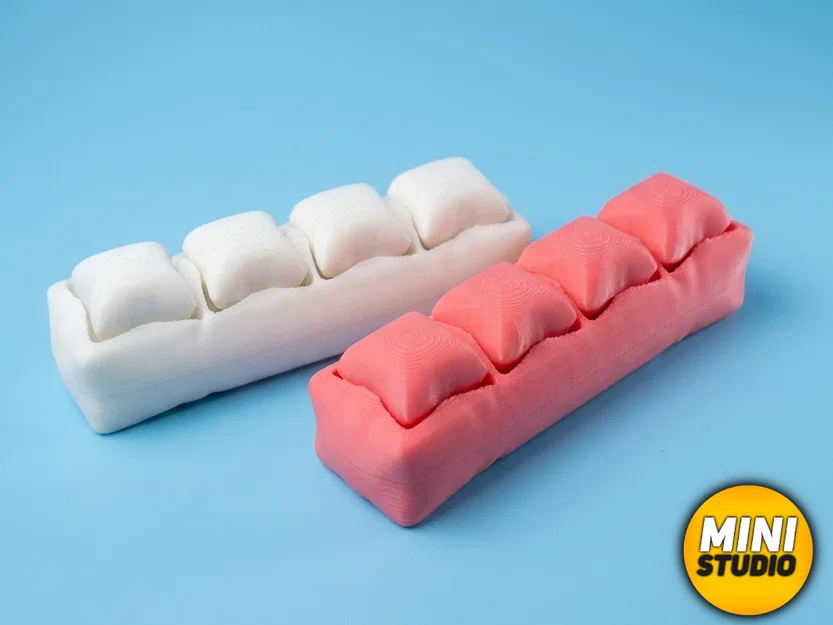 Pillow Clicker + Phiên bản móc khóa - Image 2