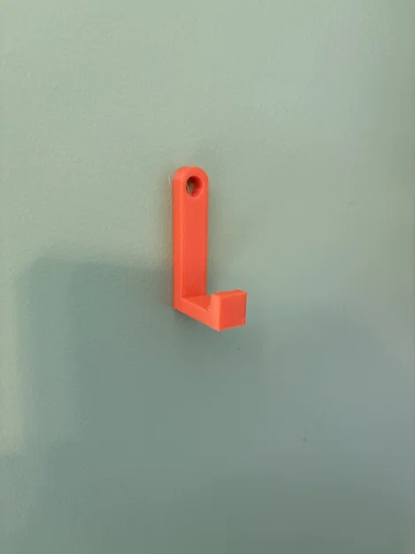 Móc treo nón kết (Baseball Cap Hook) in 3D đơn giản, tiện lợi - Image 1