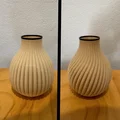 Mẫu bình hoa trang trí 3D Ribbed & Spiral Ribbed độc đáo - Thumbnail 1