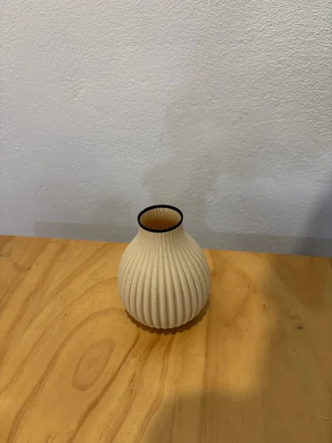 Mẫu bình hoa trang trí 3D Ribbed & Spiral Ribbed độc đáo - Image 4