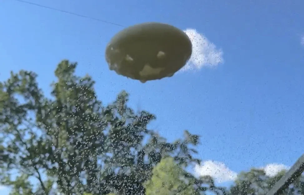 Dụng cụ tưới cây hình đĩa bay UFO độc đáo in 3D - Image 2