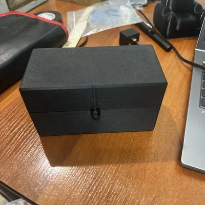 Hộp đựng rơ-le và cầu chì cho xe hơi, xe máy - Thiết kế in 3D tiện lợi
