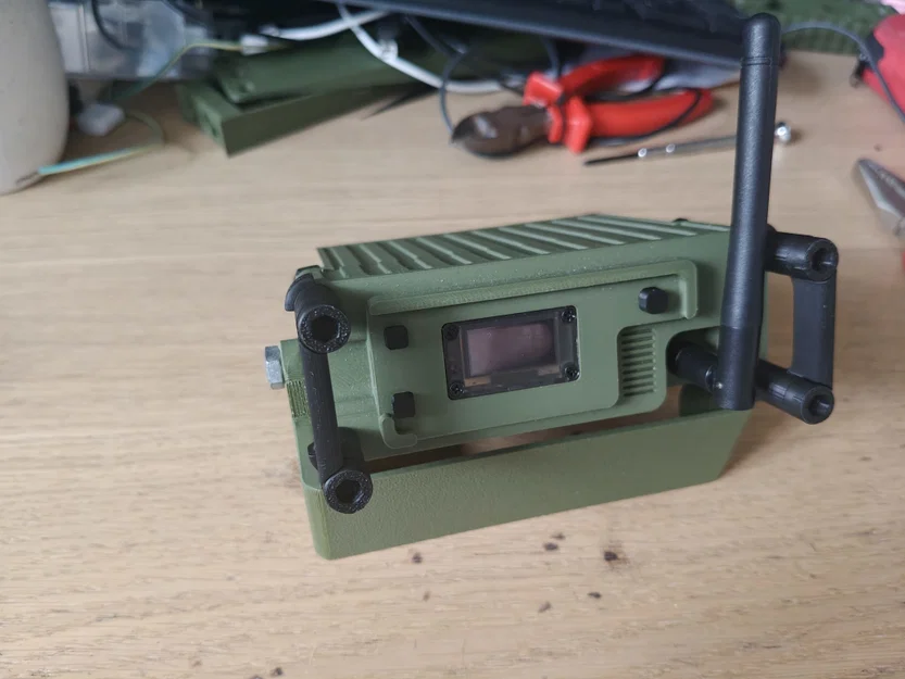 Vỏ hộp radio quân sự cho Heltec V4 - Image 1
