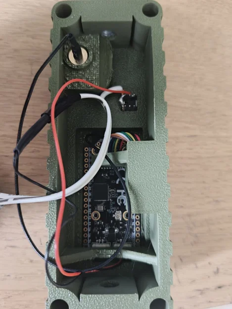 Vỏ hộp radio quân sự cho Heltec V4 - Image 12