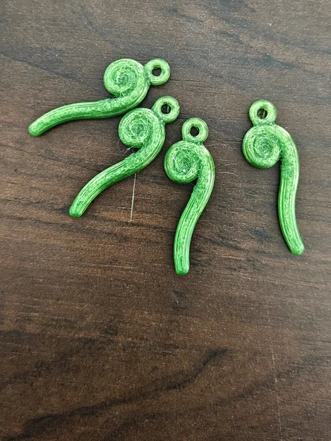 Bông tai hình lá dương xỉ non (Fiddlehead Fern Earring) - Image 3