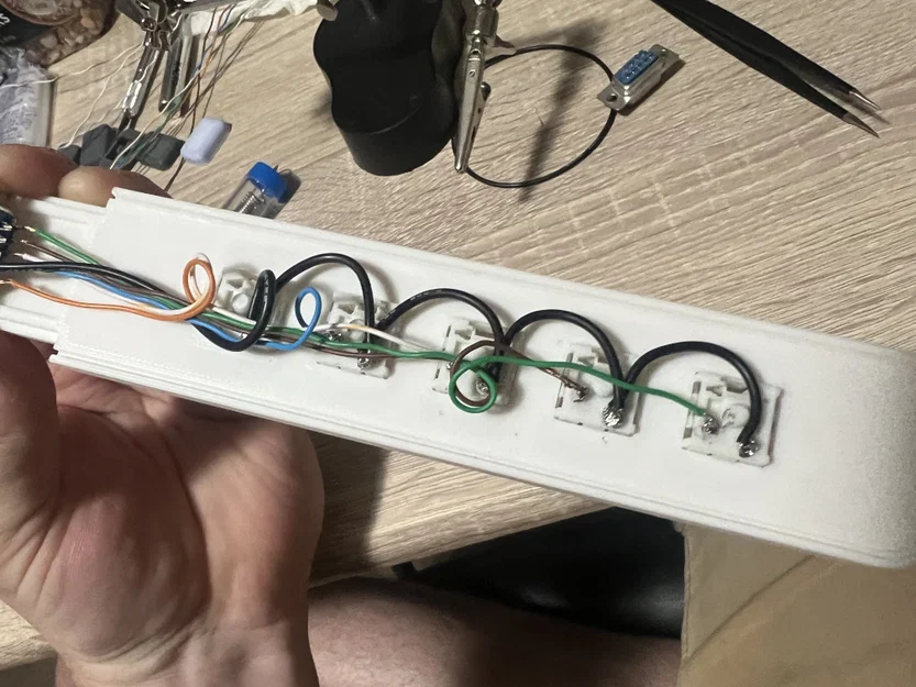 ModCaster - Tay cầm Guitar Hero/Clone Hero dạng di động - Image 8