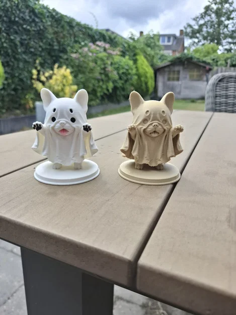 Mô hình French Bulldog hóa trang ma dễ thương - Image 1