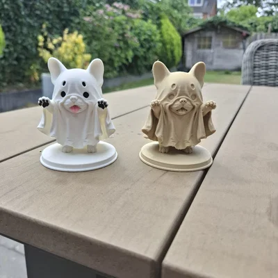 Mô hình French Bulldog hóa trang ma dễ thương