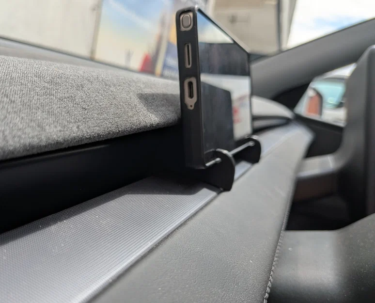 Giá đỡ điện thoại Tesla (Model Y Juniper & Model 3 Highlander) - Image 2